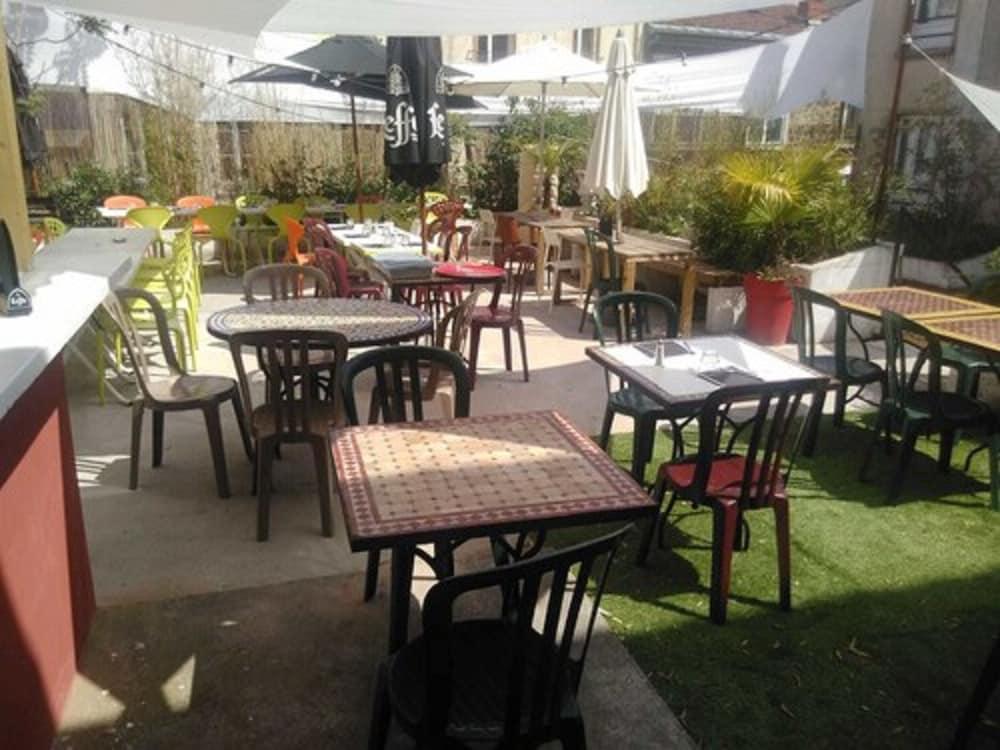 Le Kleber Hotel Montreuil  Bagian luar foto