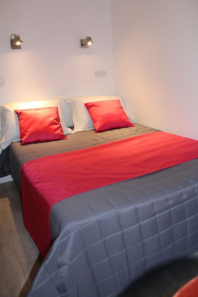 Le Kleber Hotel Montreuil  Bagian luar foto