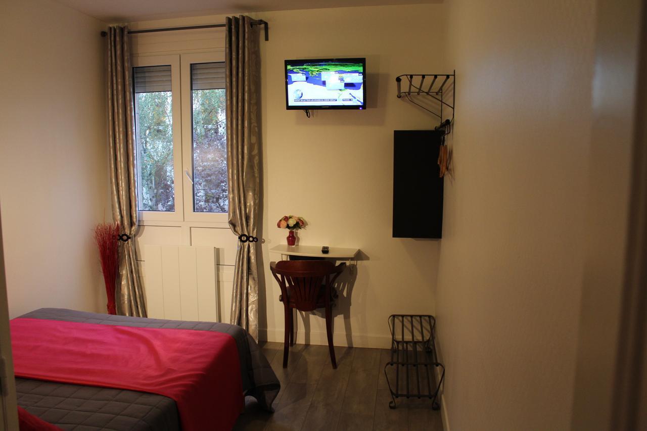 Le Kleber Hotel Montreuil  Bagian luar foto
