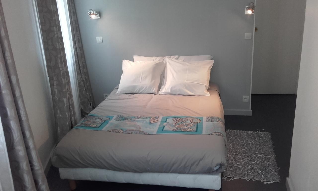 Le Kleber Hotel Montreuil  Bagian luar foto